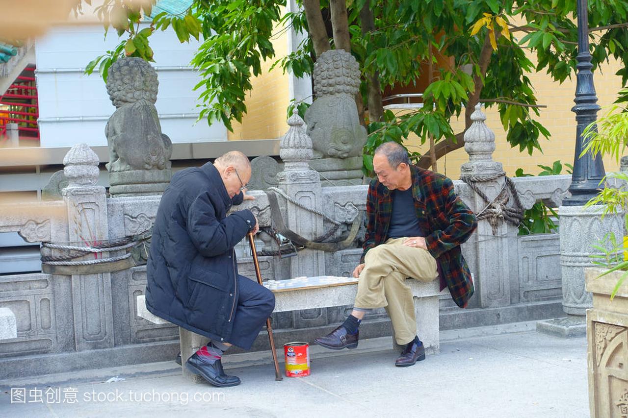 一小时人生扔石头攻略 丢弃顶盛体育石头技巧详解【详解】